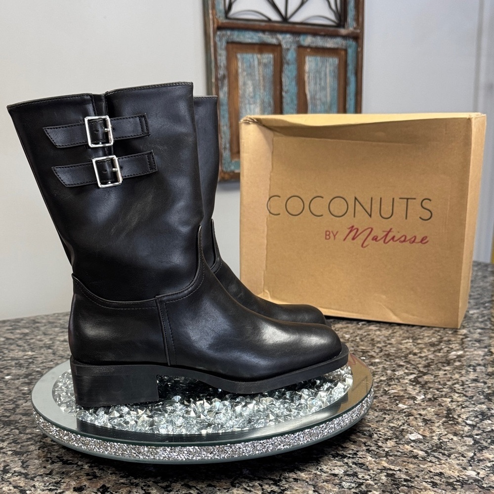 Coconuts by Matisse Double Buckle Black Moto Boots NEW 9